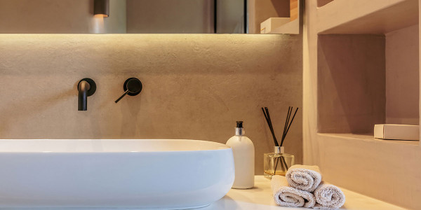 Reforma de Baños El Valle de Altomira · Amplia variedad de Revestimientos para Baños