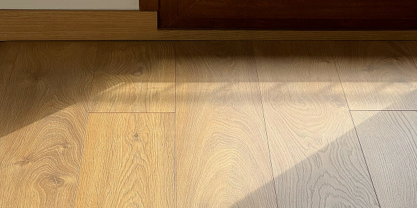 Rehabilitación / Reformas de Pisos Valverde de Júcar · Instalación de Parquet, Gres, Porcelánicos y Moquetas