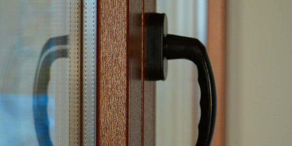 Rehabilitación / Reformas de Pisos Valverde de Júcar · Cambiar Ventanas y Persianas
